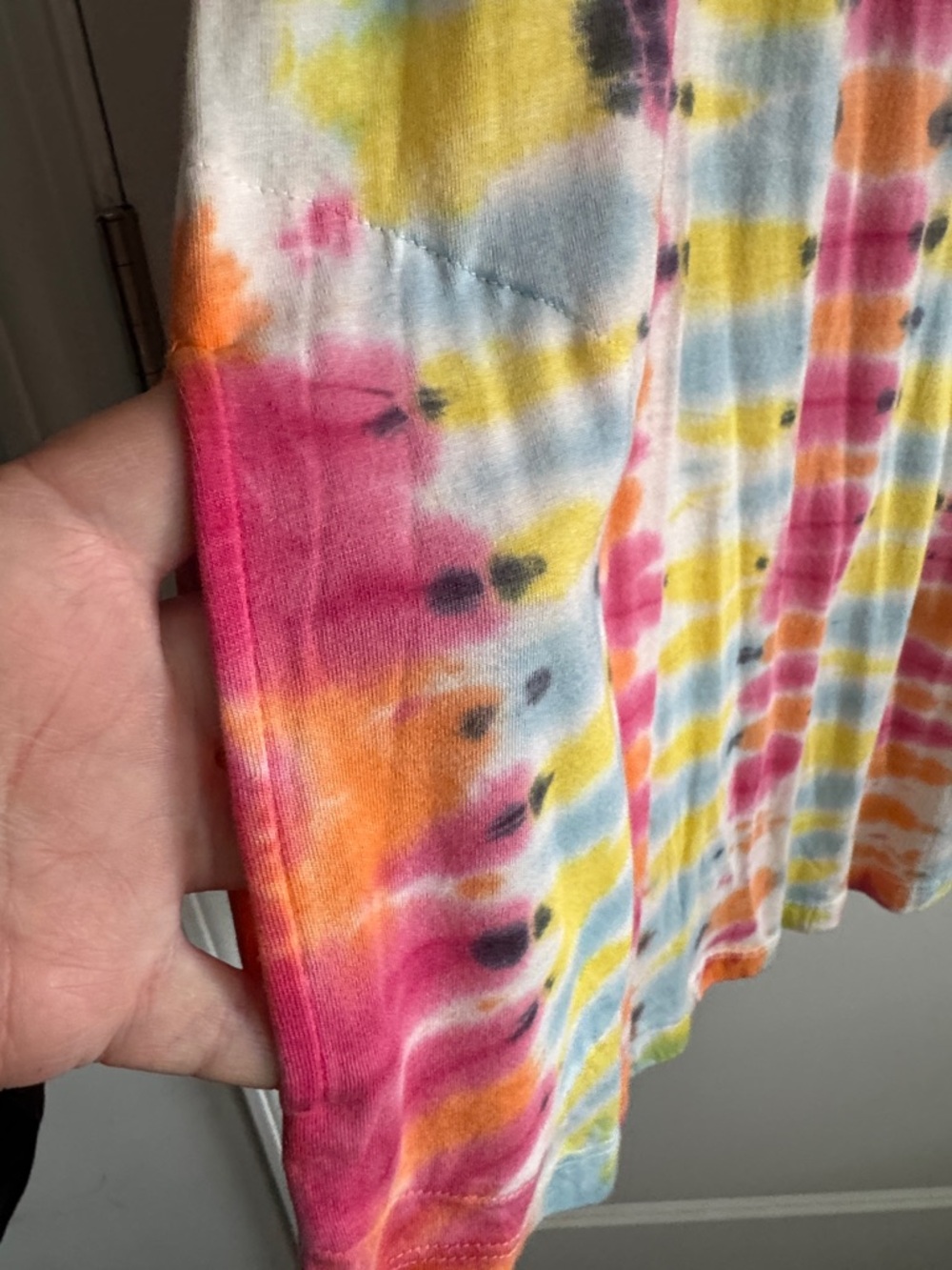LOGO by Lori Goldstein Tie-Dye 3/4 sleeve cotton top. Smile hemline. Pockets. L. - Picture 4 of 9